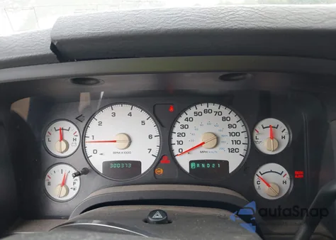 2003 Dodge Ram 1500 Slt/Laramie/St from USA, damaged, VIN 1D7HU18D13J670374